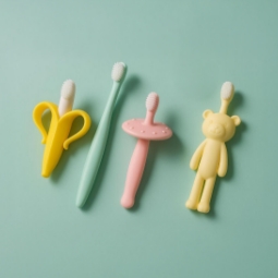 &Phi;&omega;&tau;&omicron;&gamma;&rho;&alpha;&phi;ί&alpha; &kappa;&alpha;&tau;&eta;&gamma;&omicron;&rho;ί&alpha;&sigmaf;: &Omicron;&delta;&omicron;&nu;&tau;ό&beta;&omicron;&upsilon;&rho;&tau;&sigma;&epsilon;&sigmaf;